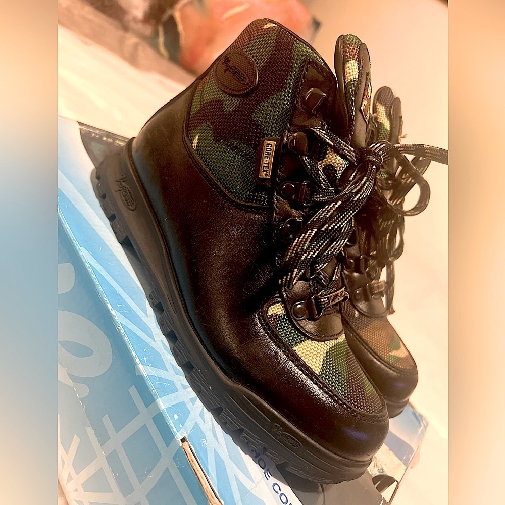 Vintage Kids Camo Vasque Hiking Boots - Camo